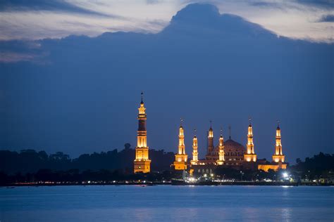 Samarinda .